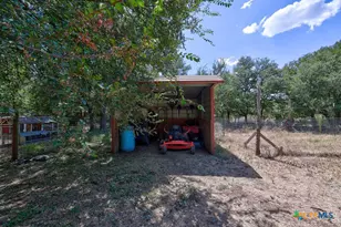 452 County Rd 3081, Lampasas, TX 76550 - Photo 16