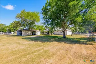 119 Elaine St, Victoria, TX 77904 - Photo 26