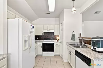 119 Elaine Street, Victoria, TX 77904 - Photo 12