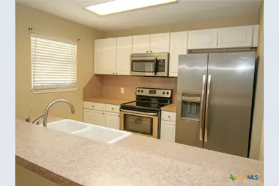 3312 Gayle Street, Victoria, TX 77901 - Photo 8