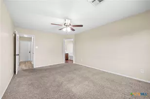 3301 Thunder Creek Dr, Killeen, TX 76549 - Photo 12