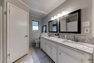 1229 Rapids Rd, New Braunfels, TX 78130 - Photo 16