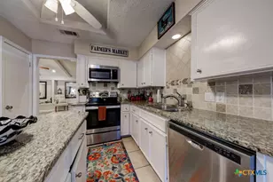 1229 Rapids Rd, New Braunfels, TX 78130 - Photo 10