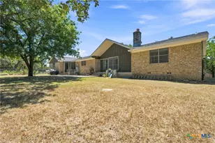 1103 S Willis St, Lampasas, TX 76550 - Photo 18