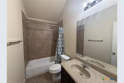 834 Madison Avenue, New Braunfels, TX 78130 - Photo 8