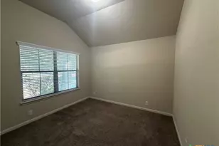 834 Madison Ave, New Braunfels, TX 78130 - Photo 6