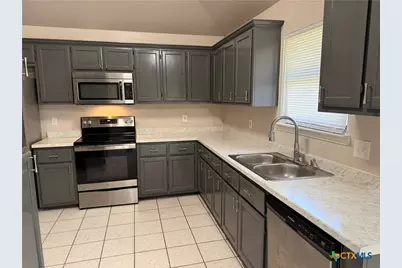 916 Whirlaway Drive, Copperas Cove, TX 76522 - Photo 8