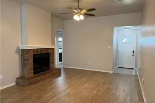916 Whirlaway Dr, Copperas Cove, TX 76522 - Photo 4