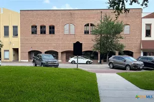 110 N Main St, Victoria, TX 77901 - Photo 1