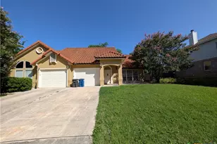 1043 Rivertree Dr, New Braunfels, TX 78130 - Photo 2