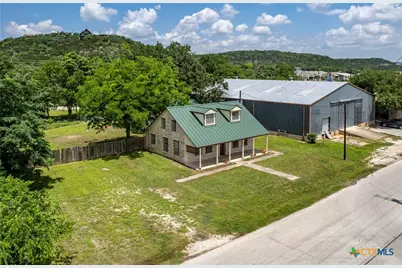 1790 Sattler Road, New Braunfels, TX 78132 - Photo 4
