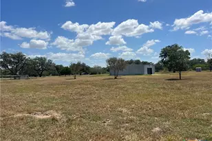527 Moritz Rd, Meyersville, TX 77974 - Photo 12