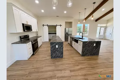 7022 Circle Oak Drive, Bulverde, TX 78163 - Photo 14