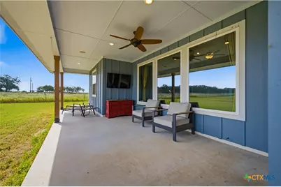 5476 County Road 427, Stockdale, TX 78160 - Photo 16