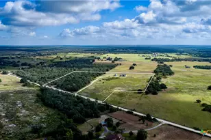 5476 County Rd 427, Stockdale, TX 78160 - Photo 36