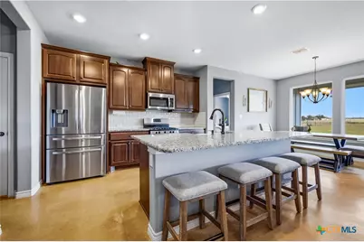 5476 County Road 427, Stockdale, TX 78160 - Photo 4