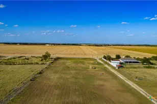 2850 Bylerpool Rd, Kingsbury, TX 78638 - Photo 24