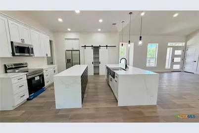 7008 Circle Oak Drive, Bulverde, TX 78163 - Photo 12