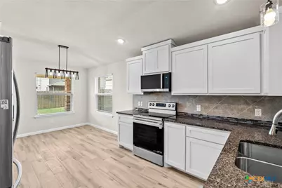 8915 Sky Crest Drive, Temple, TX 76502 - Photo 12