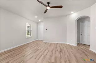 8915 Sky Crest Dr, Temple, TX 76502 - Photo 16