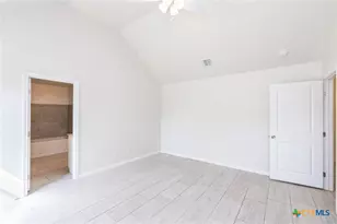 228 Plum St, Luling, TX 78648 - Photo 14