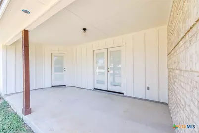 228 Plum Street, Luling, TX 78648 - Photo 32