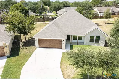 228 Plum Street, Luling, TX 78648 - Photo 40