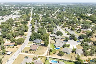 228 Plum St, Luling, TX 78648 - Photo 48