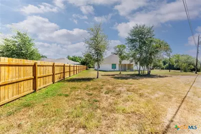 228 Plum Street, Luling, TX 78648 - Photo 28
