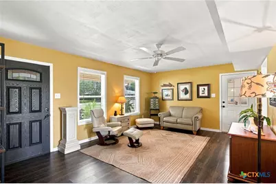 411 Dove Drive, Victoria, TX 77905 - Photo 2