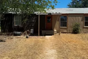 207 N Broad St, Lampasas, TX 76550 - Photo 1