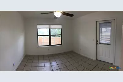 2744 N Heynis, New Braunfels, TX 78130 - Photo 16