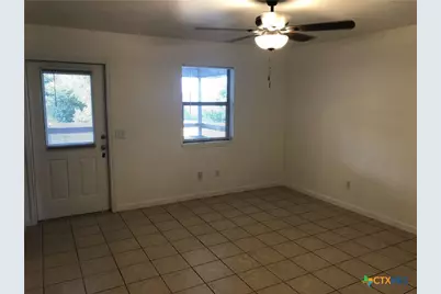 2744 N Heynis, New Braunfels, TX 78130 - Photo 20