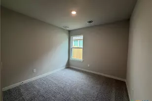 506 University Ave, Troy, TX 76579 - Photo 16