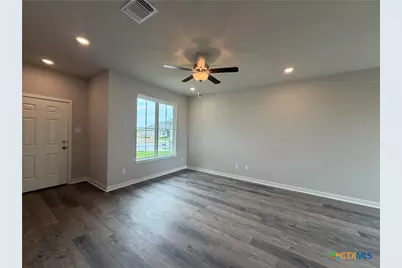 506 University Avenue, Troy, TX 76579 - Photo 6