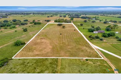 000 Levi Sloan Road, Victoria, TX 77904 - Photo 18