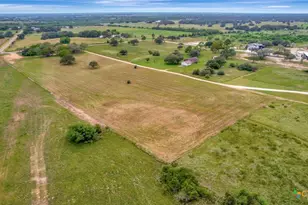 000 Levi Sloan Rd, Victoria, TX 77904 - Photo 1