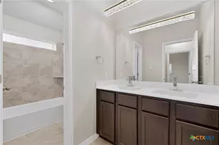1239 Loma Rnch, New Braunfels, TX 78132 - Photo 24