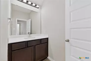 1239 Loma Rnch, New Braunfels, TX 78132 - Photo 30