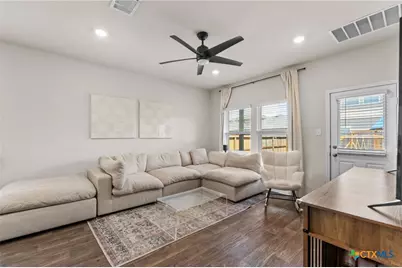 2842 Brogan Creek, New Braunfels, TX 78130 - Photo 14