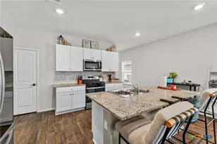 2842 Brogan Creek, New Braunfels, TX 78130 - Photo 12