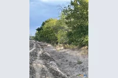 Tbd Cr 451, Lott, TX 76656 - Photo 2