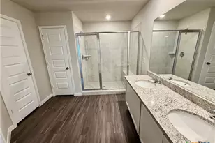 1208 Sweden, Seguin, TX 78155 - Photo 6
