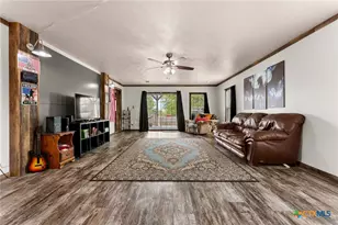 204 Rogers St, McGregor, TX 76657 - Photo 16