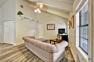 818 Fawn River Dr, Spring Branch, TX 78070 - Photo 2