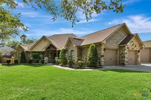 249 Post Oak Bend, Inez, TX 77968 - Photo 2