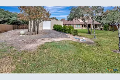 249 Post Oak Bend, Inez, TX 77968 - Photo 28