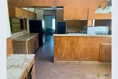 2202 E Loma Vista Avenue, Victoria, TX 77901 - Photo 20