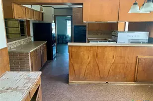 2202 E Loma Vista Ave, Victoria, TX 77901 - Photo 20