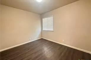 2020 Meadow View Dr, San Marcos, TX 78666 - Photo 14